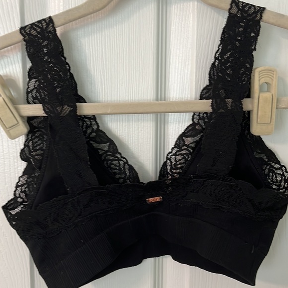 Pink Victoria’s Secret bralette - Picture 2 of 3